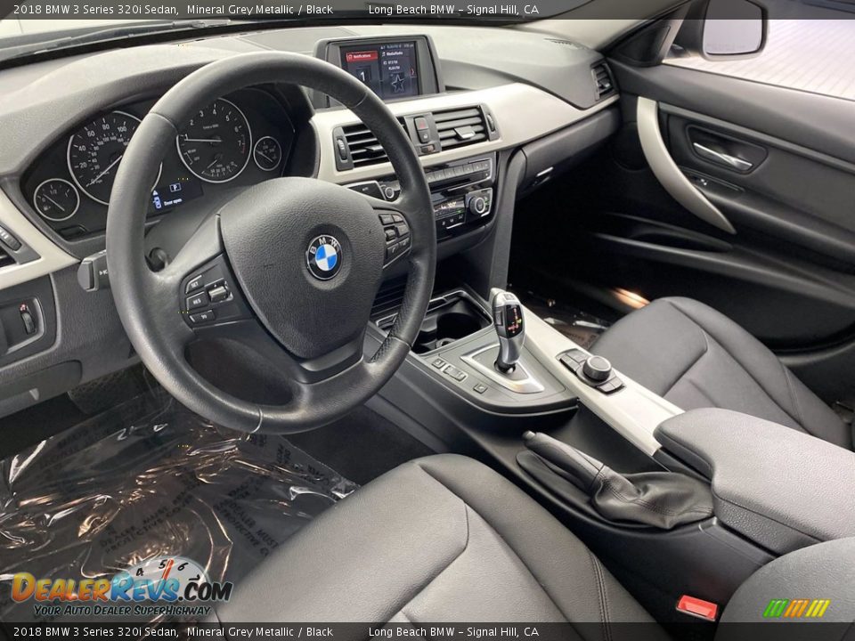 2018 BMW 3 Series 320i Sedan Mineral Grey Metallic / Black Photo #16