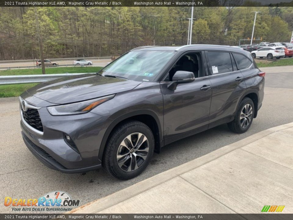 2021 Toyota Highlander XLE AWD Magnetic Gray Metallic / Black Photo #14