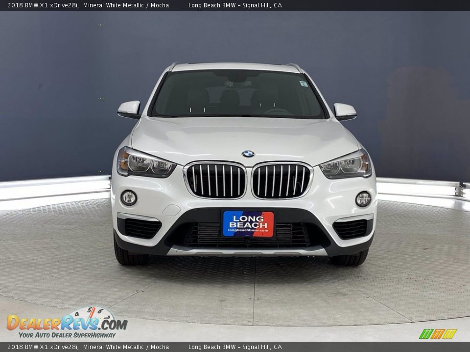 2018 BMW X1 xDrive28i Mineral White Metallic / Mocha Photo #2