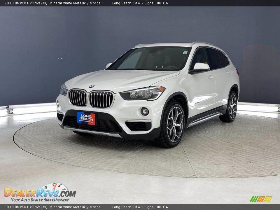 2018 BMW X1 xDrive28i Mineral White Metallic / Mocha Photo #3