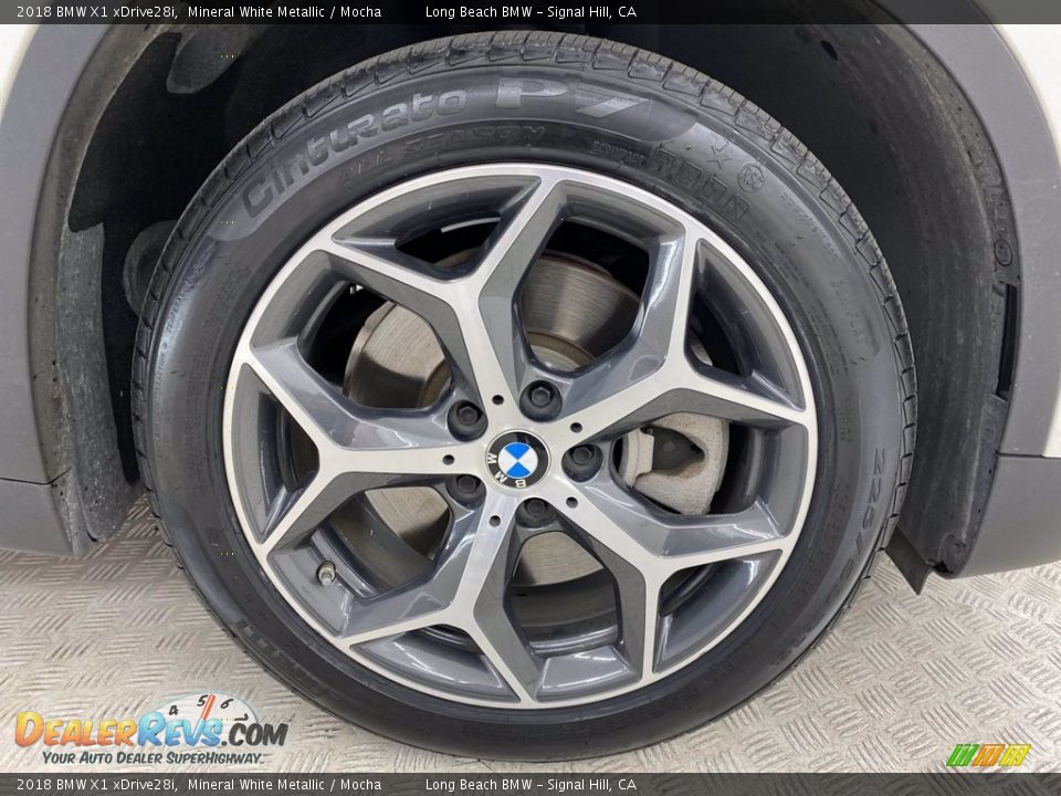 2018 BMW X1 xDrive28i Wheel Photo #6