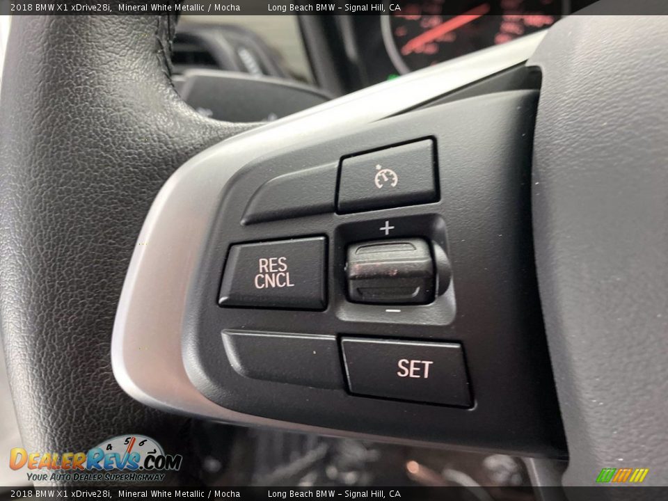 2018 BMW X1 xDrive28i Steering Wheel Photo #19