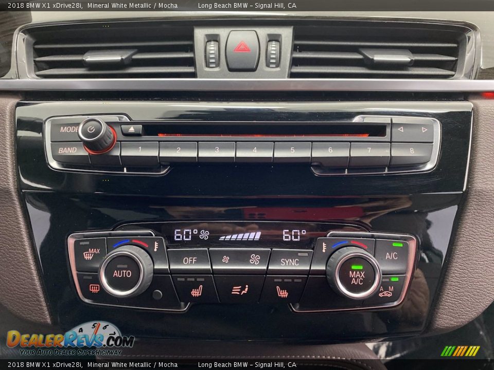 Controls of 2018 BMW X1 xDrive28i Photo #25