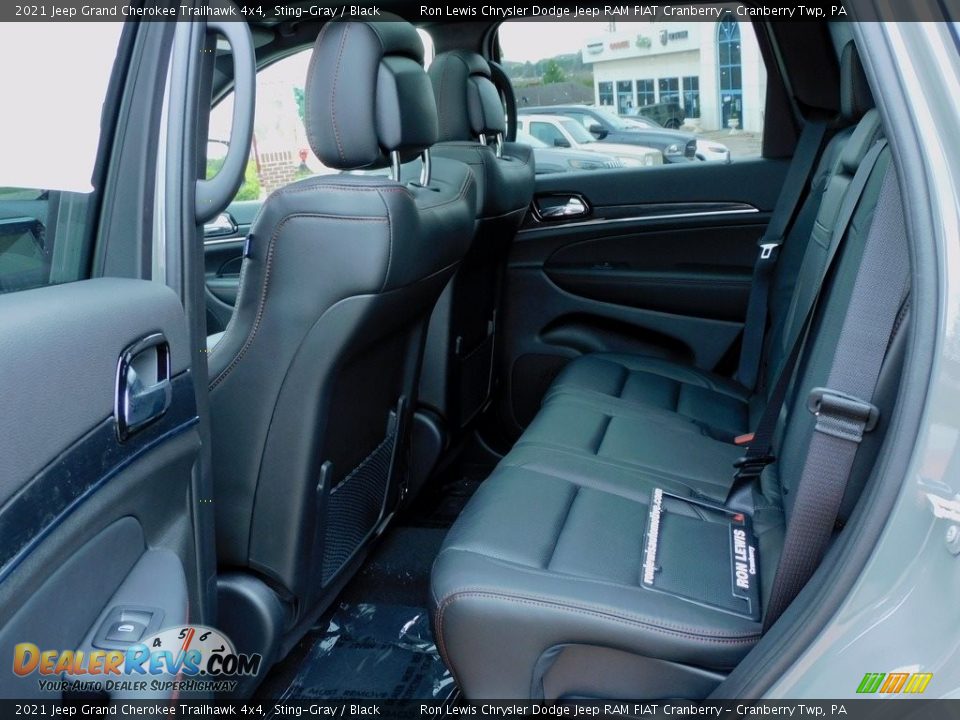 Rear Seat of 2021 Jeep Grand Cherokee Trailhawk 4x4 Photo #12