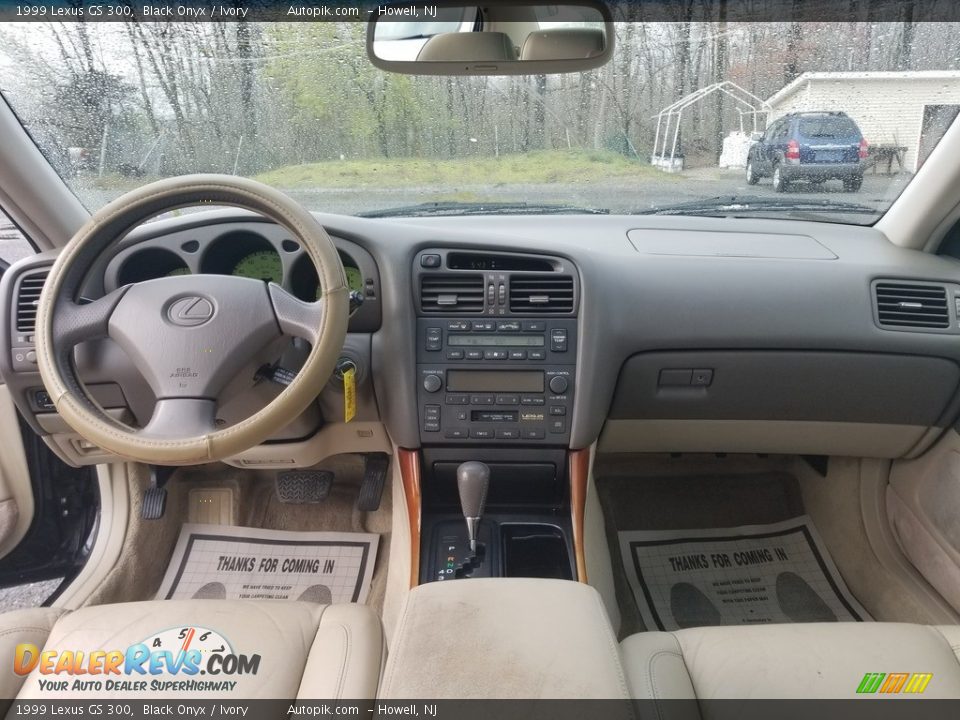 1999 Lexus GS 300 Black Onyx / Ivory Photo #14