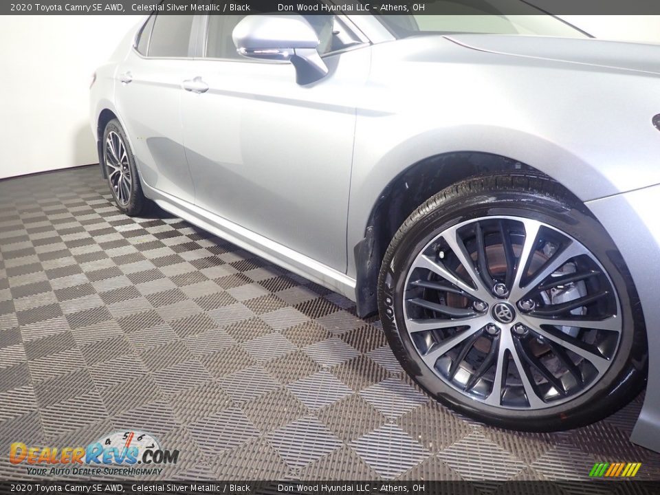 2020 Toyota Camry SE AWD Celestial Silver Metallic / Black Photo #5