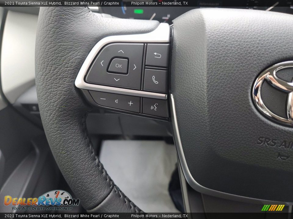 2021 Toyota Sienna XLE Hybrid Blizzard White Pearl / Graphite Photo #15