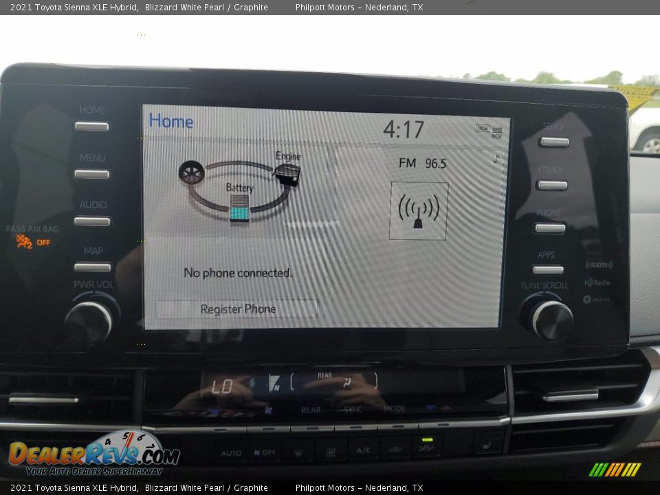 2021 Toyota Sienna XLE Hybrid Blizzard White Pearl / Graphite Photo #18
