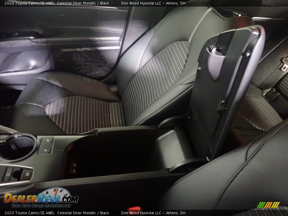 2020 Toyota Camry SE AWD Celestial Silver Metallic / Black Photo #34
