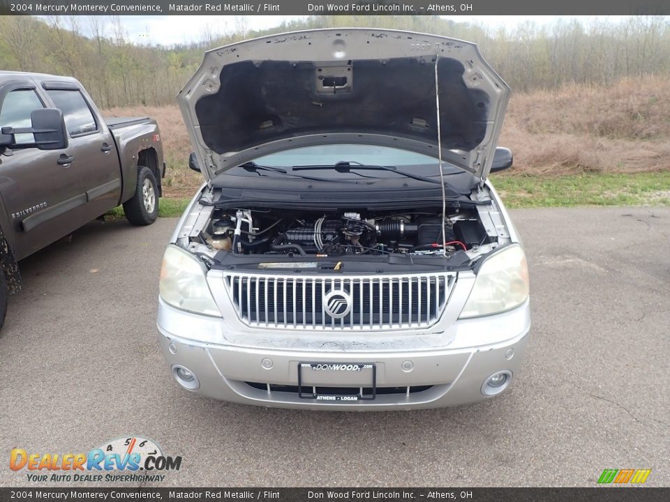 2004 Mercury Monterey Convenience Matador Red Metallic / Flint Photo #5