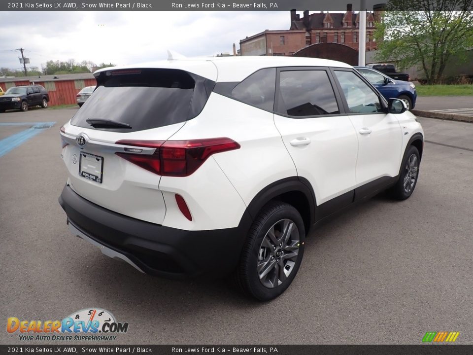 2021 Kia Seltos LX AWD Snow White Pearl / Black Photo #2