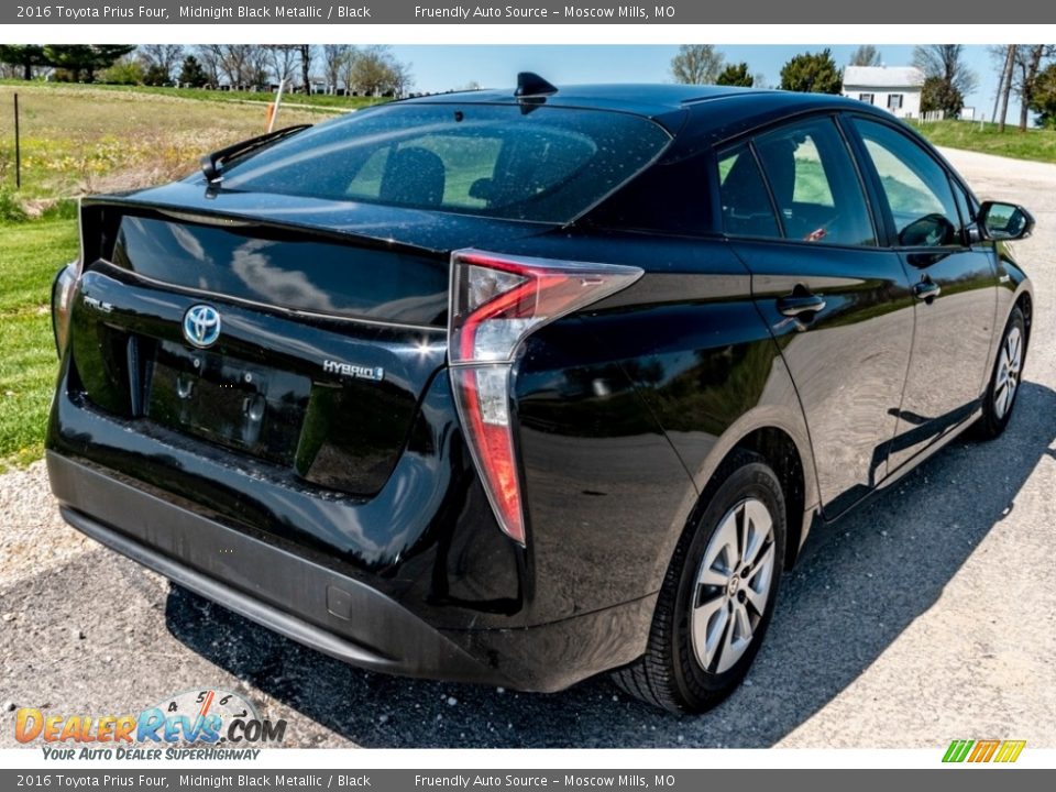 2016 Toyota Prius Four Midnight Black Metallic / Black Photo #4