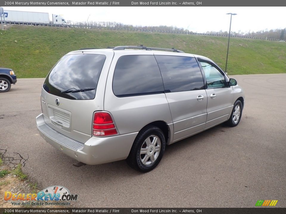 2004 Mercury Monterey Convenience Matador Red Metallic / Flint Photo #14