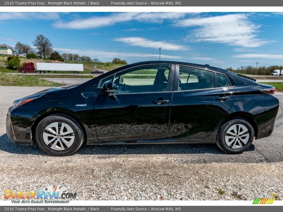 2016 Toyota Prius Four Midnight Black Metallic / Black Photo #7