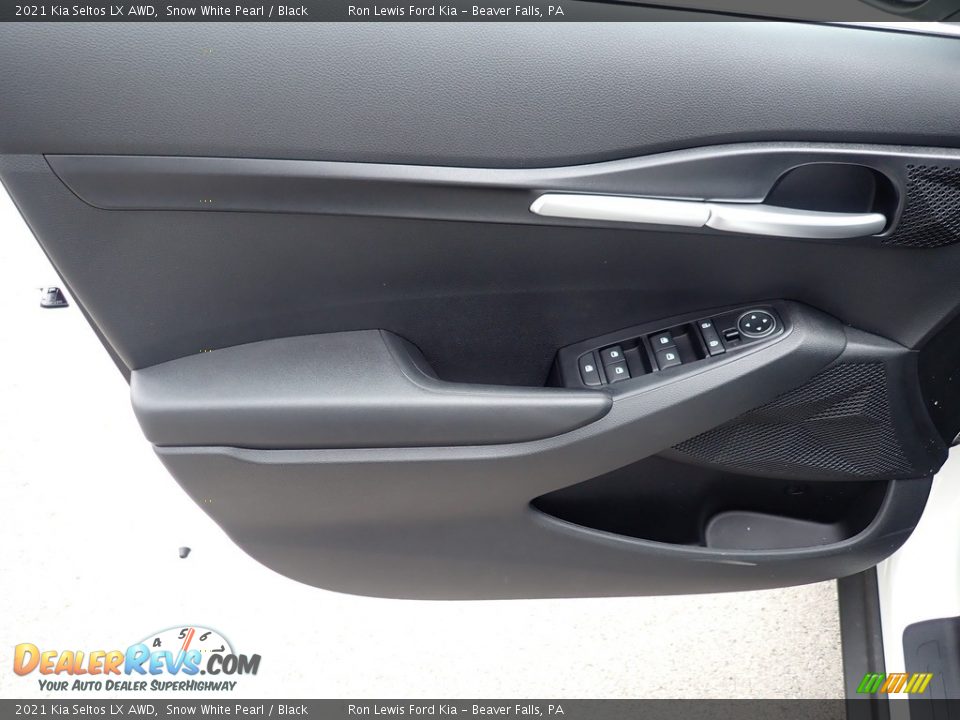 2021 Kia Seltos LX AWD Snow White Pearl / Black Photo #14