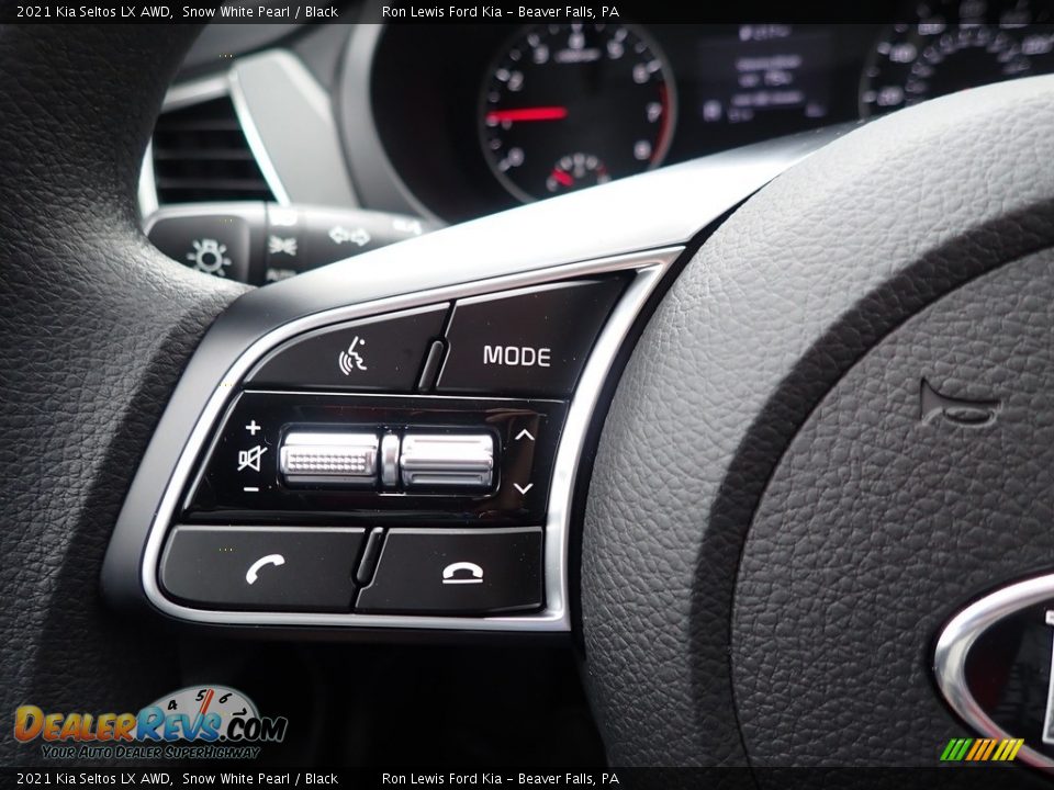 2021 Kia Seltos LX AWD Snow White Pearl / Black Photo #19