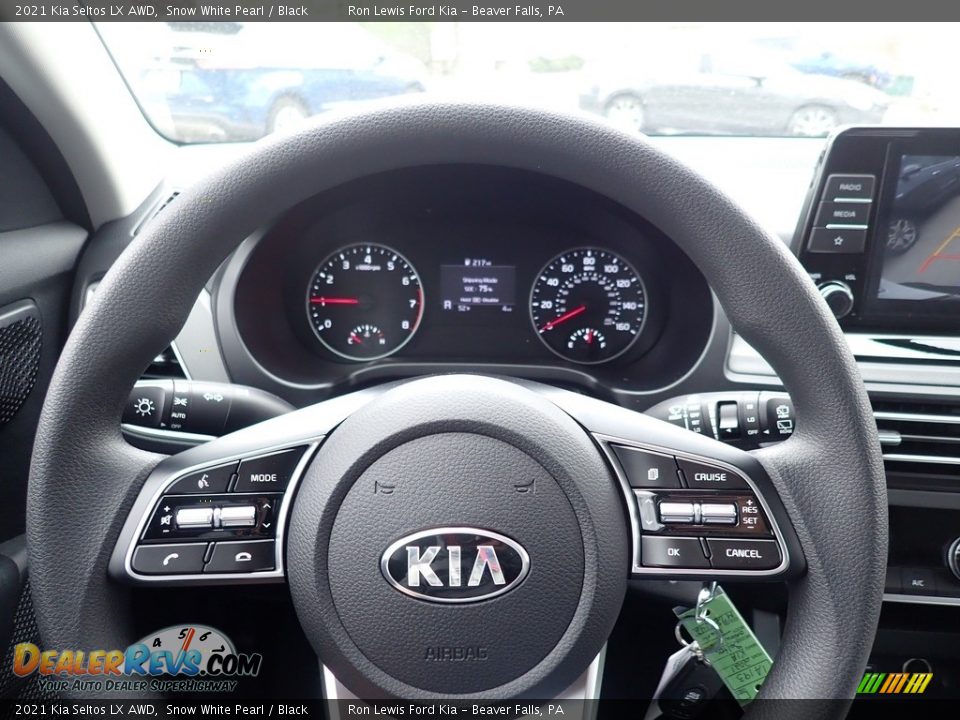 2021 Kia Seltos LX AWD Snow White Pearl / Black Photo #20