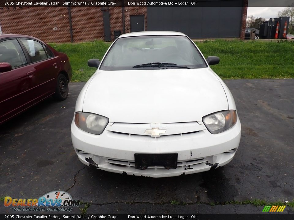 2005 Chevrolet Cavalier Sedan Summit White / Graphite Gray Photo #3