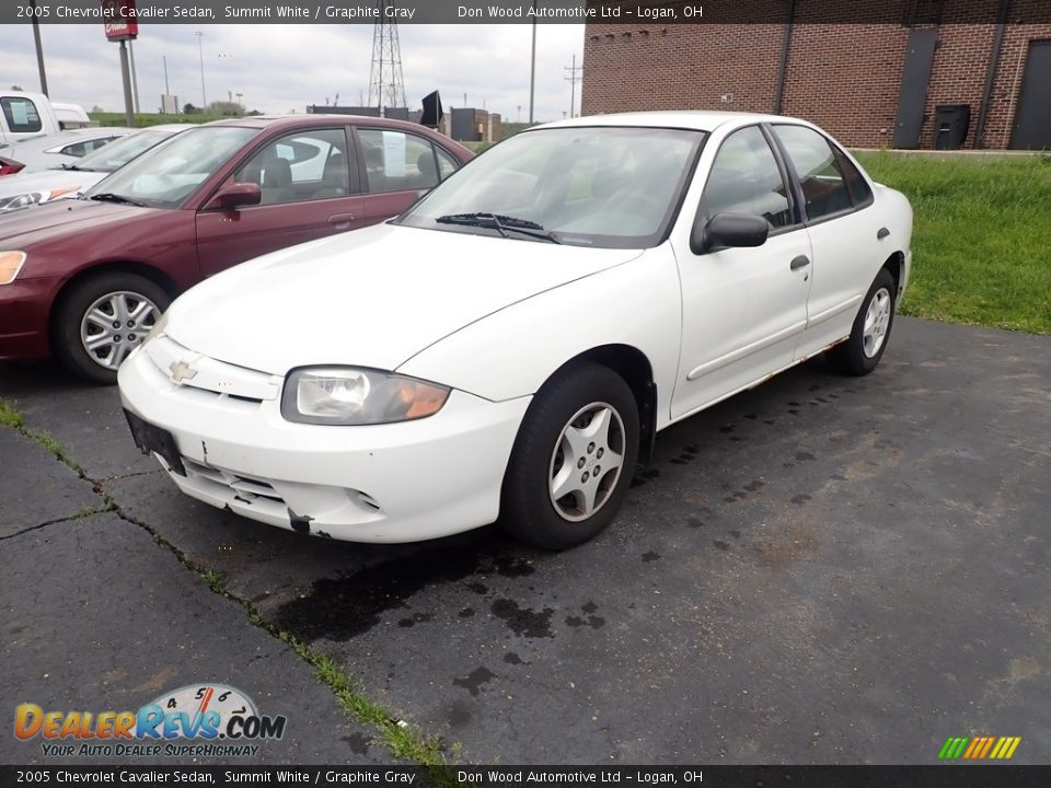 2005 Chevrolet Cavalier Sedan Summit White / Graphite Gray Photo #4