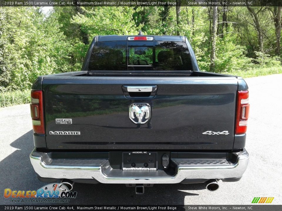 2019 Ram 1500 Laramie Crew Cab 4x4 Maximum Steel Metallic / Mountain Brown/Light Frost Beige Photo #8