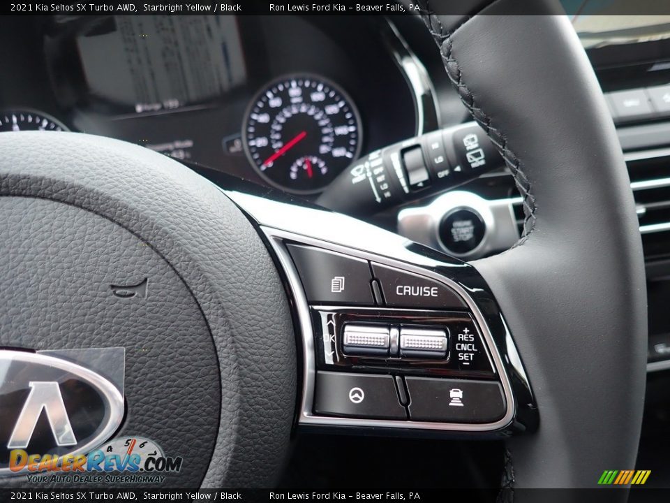 2021 Kia Seltos SX Turbo AWD Steering Wheel Photo #18