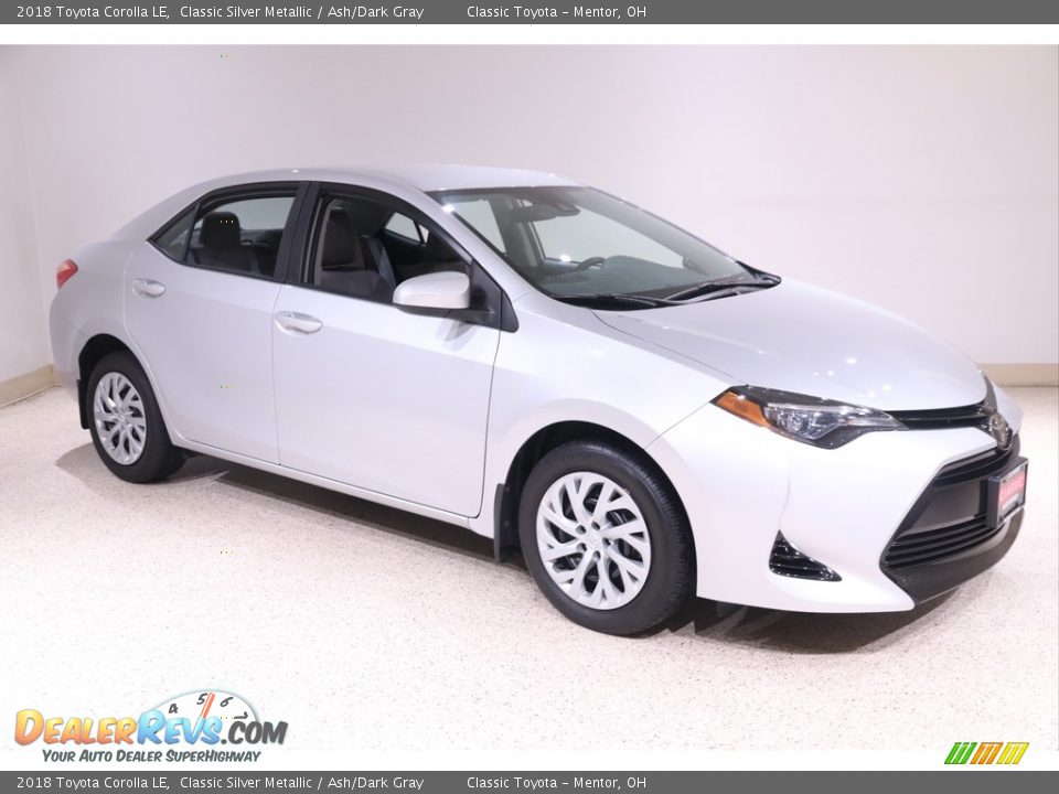 2018 Toyota Corolla LE Classic Silver Metallic / Ash/Dark Gray Photo #1