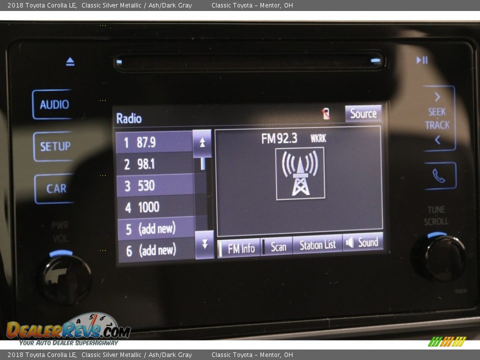 2018 Toyota Corolla LE Classic Silver Metallic / Ash/Dark Gray Photo #10