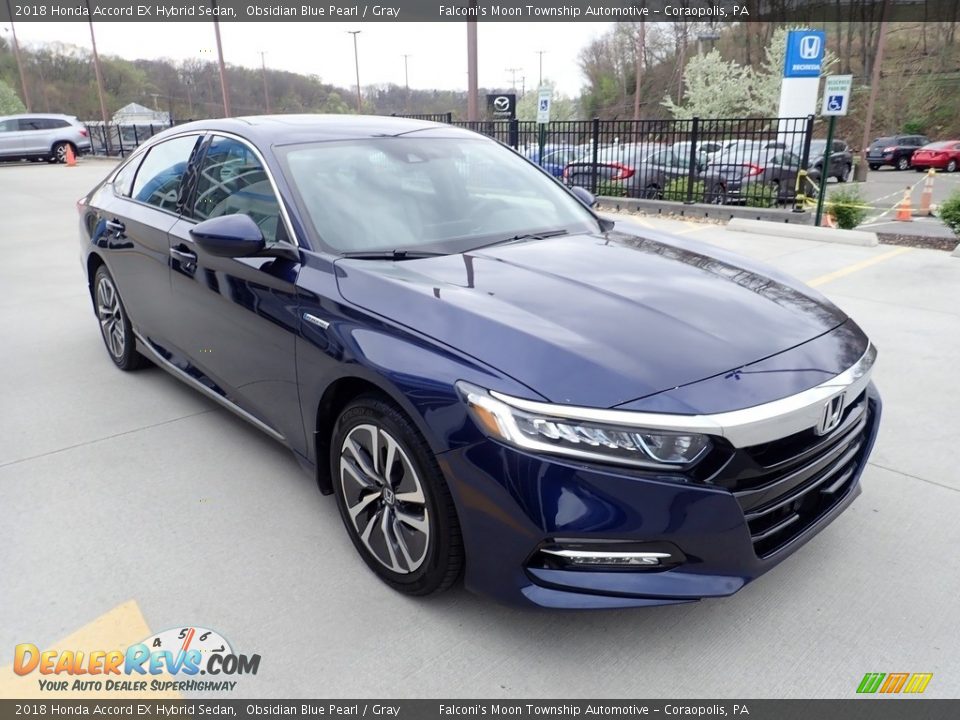 Front 3/4 View of 2018 Honda Accord EX Hybrid Sedan Photo #7