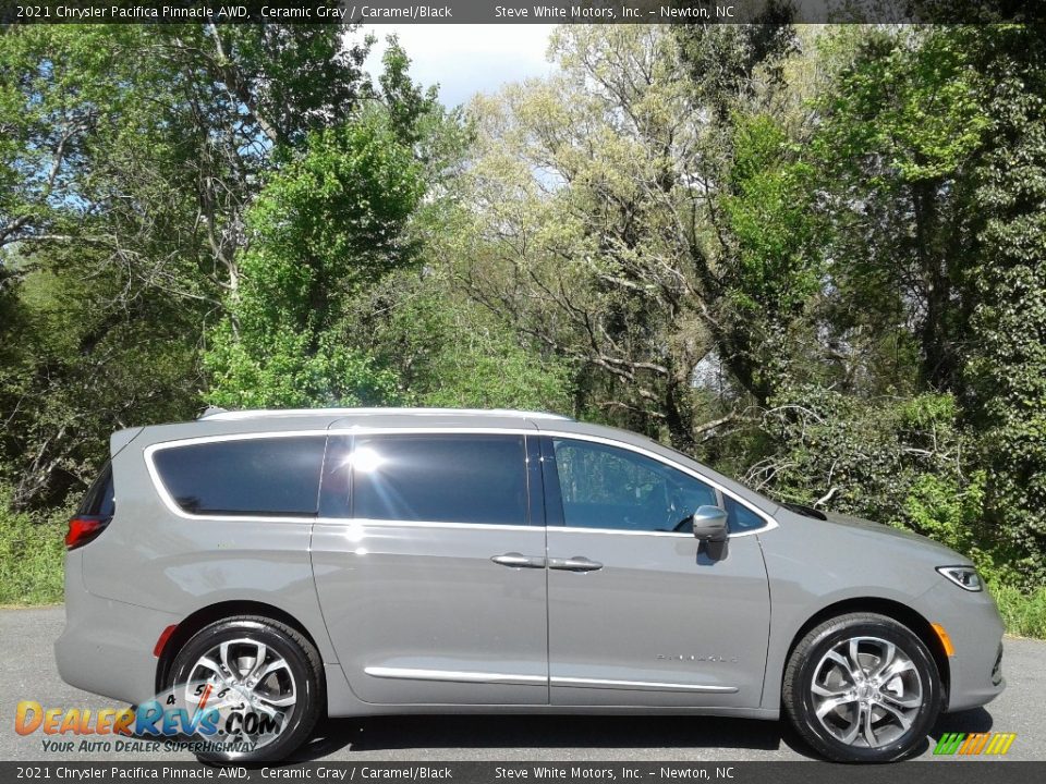 Ceramic Gray 2021 Chrysler Pacifica Pinnacle AWD Photo #5