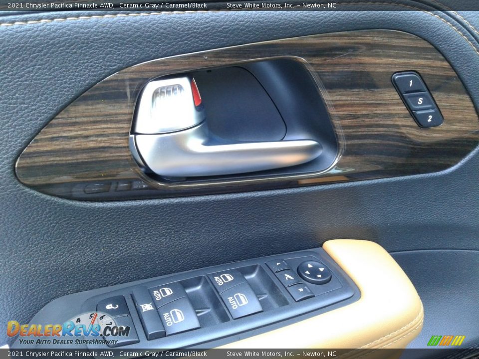 2021 Chrysler Pacifica Pinnacle AWD Ceramic Gray / Caramel/Black Photo #13