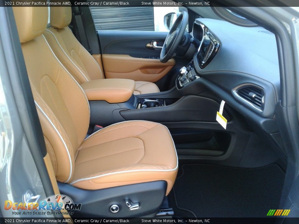 Front Seat of 2021 Chrysler Pacifica Pinnacle AWD Photo #24