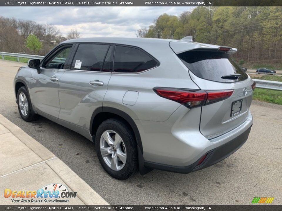 2021 Toyota Highlander Hybrid LE AWD Celestial Silver Metallic / Graphite Photo #2