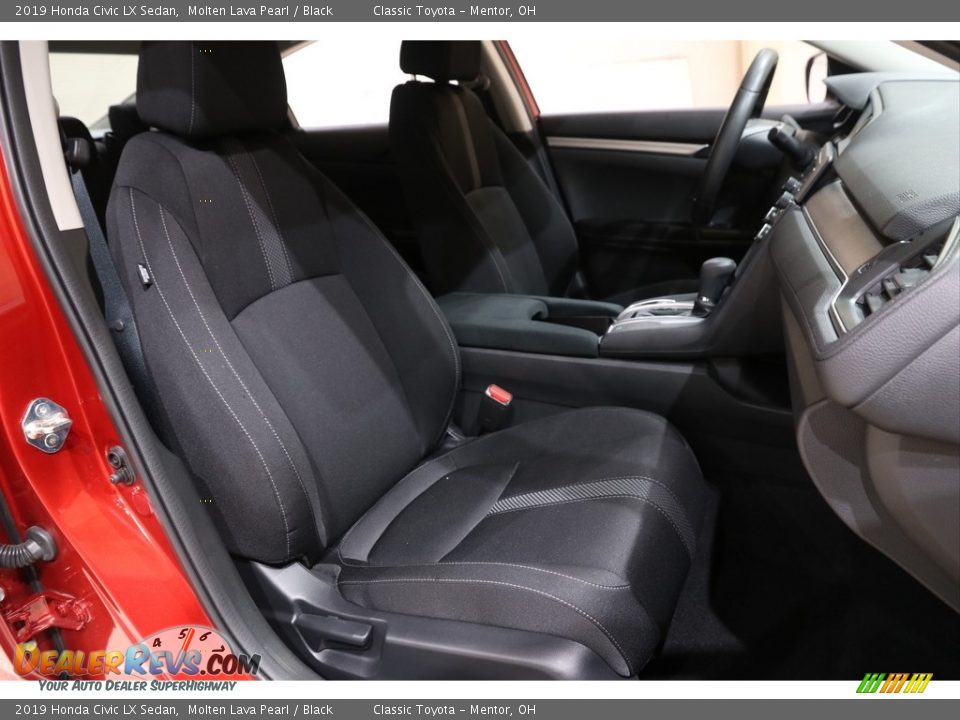 2019 Honda Civic LX Sedan Molten Lava Pearl / Black Photo #13