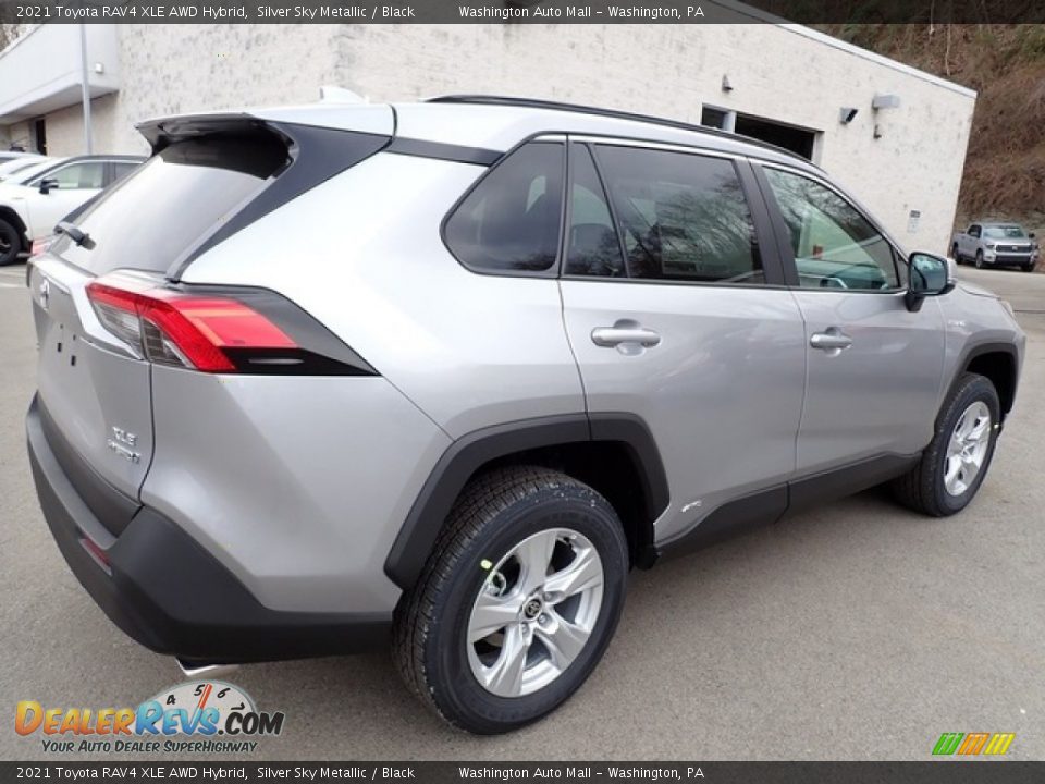 2021 Toyota RAV4 XLE AWD Hybrid Silver Sky Metallic / Black Photo #3