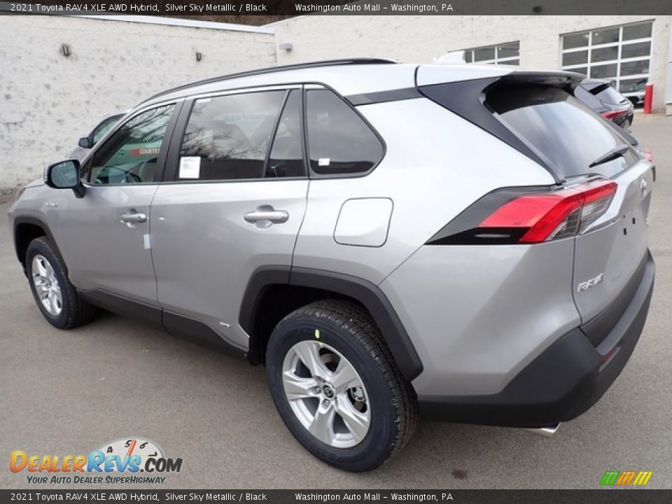 2021 Toyota RAV4 XLE AWD Hybrid Silver Sky Metallic / Black Photo #6