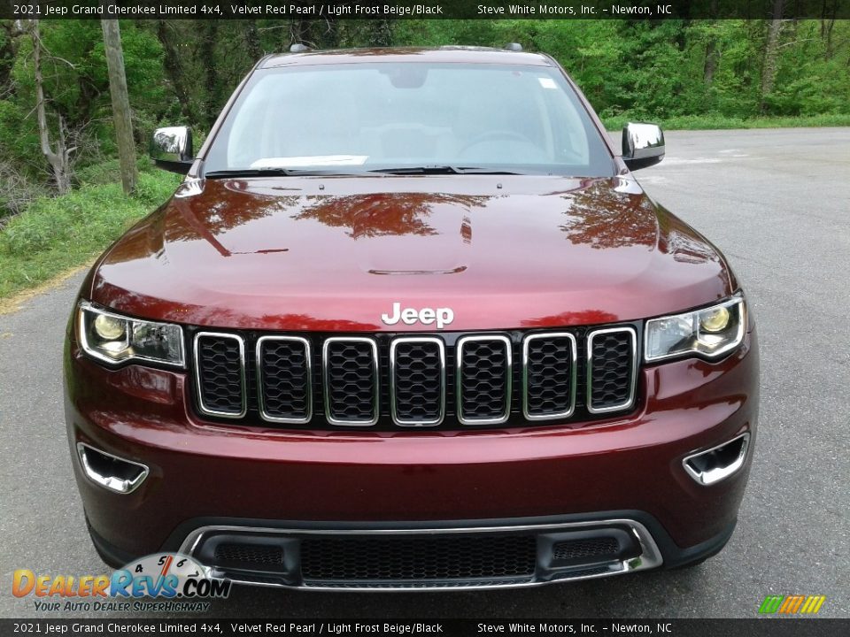 2021 Jeep Grand Cherokee Limited 4x4 Velvet Red Pearl / Light Frost Beige/Black Photo #3