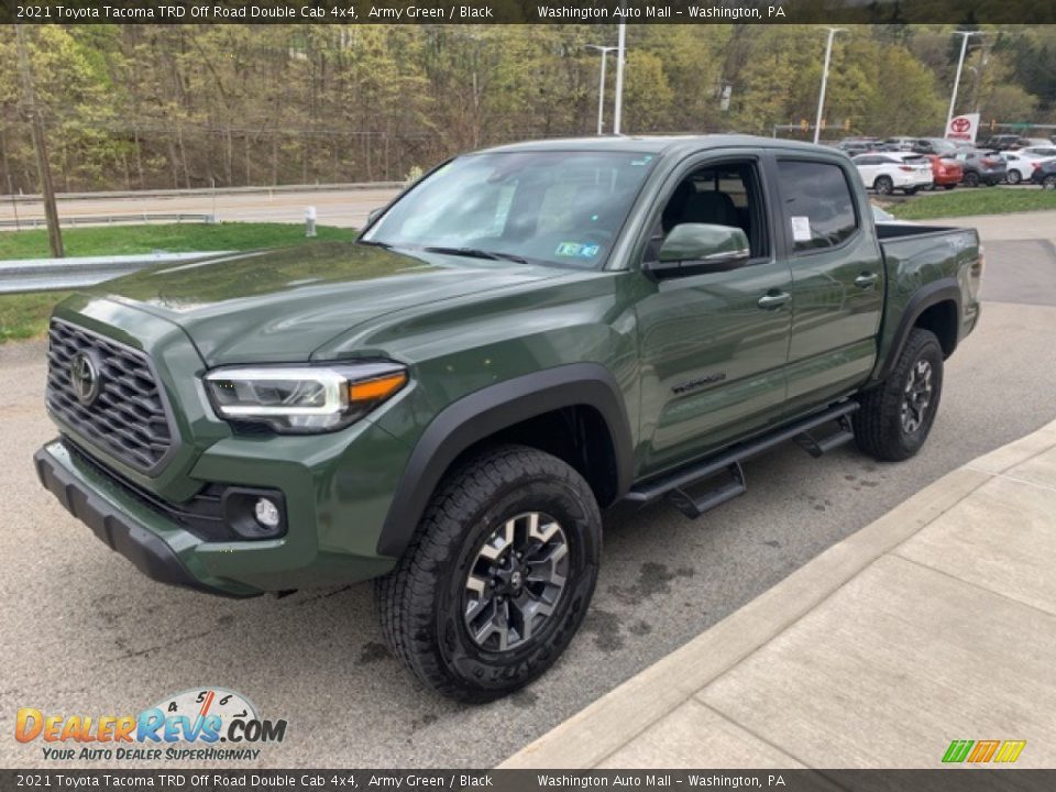 Front 3/4 View of 2021 Toyota Tacoma TRD Off Road Double Cab 4x4 Photo #14