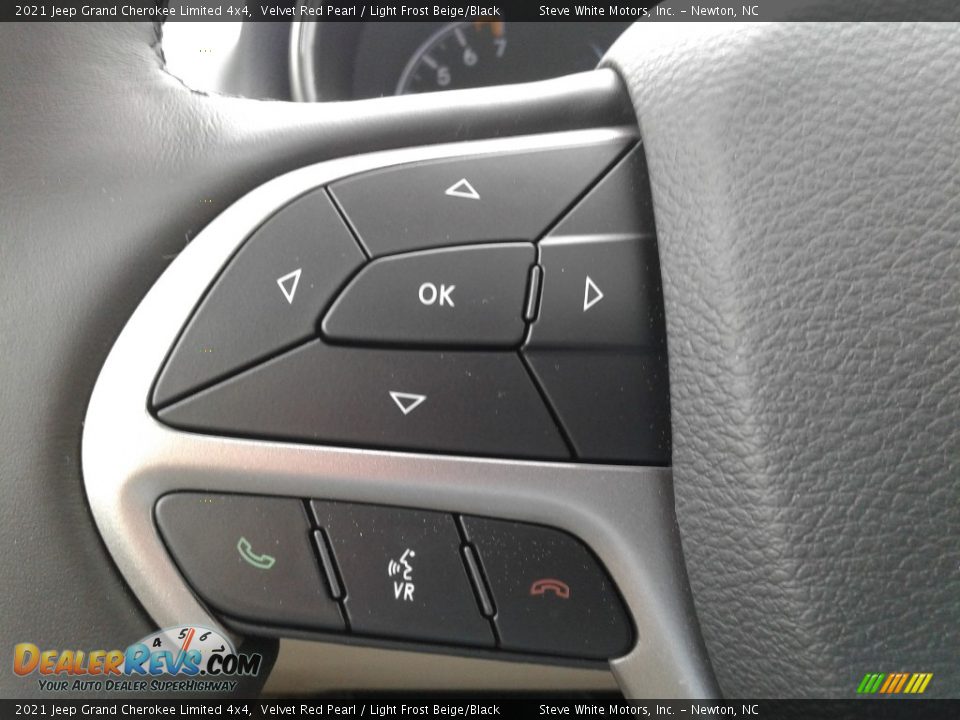 2021 Jeep Grand Cherokee Limited 4x4 Steering Wheel Photo #19