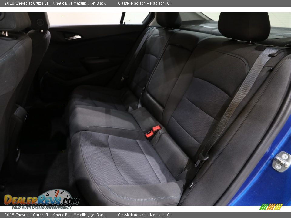 2018 Chevrolet Cruze LT Kinetic Blue Metallic / Jet Black Photo #16
