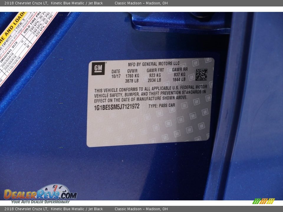 2018 Chevrolet Cruze LT Kinetic Blue Metallic / Jet Black Photo #19