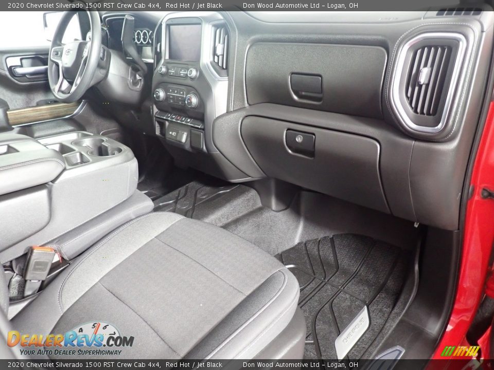 2020 Chevrolet Silverado 1500 RST Crew Cab 4x4 Red Hot / Jet Black Photo #2