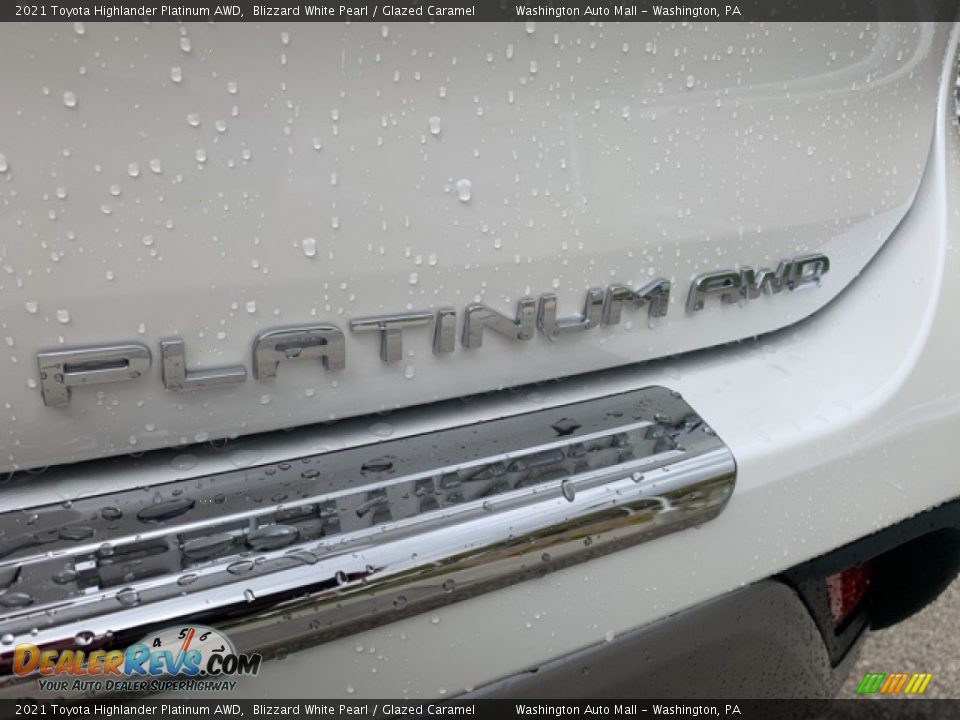 2021 Toyota Highlander Platinum AWD Blizzard White Pearl / Glazed Caramel Photo #23