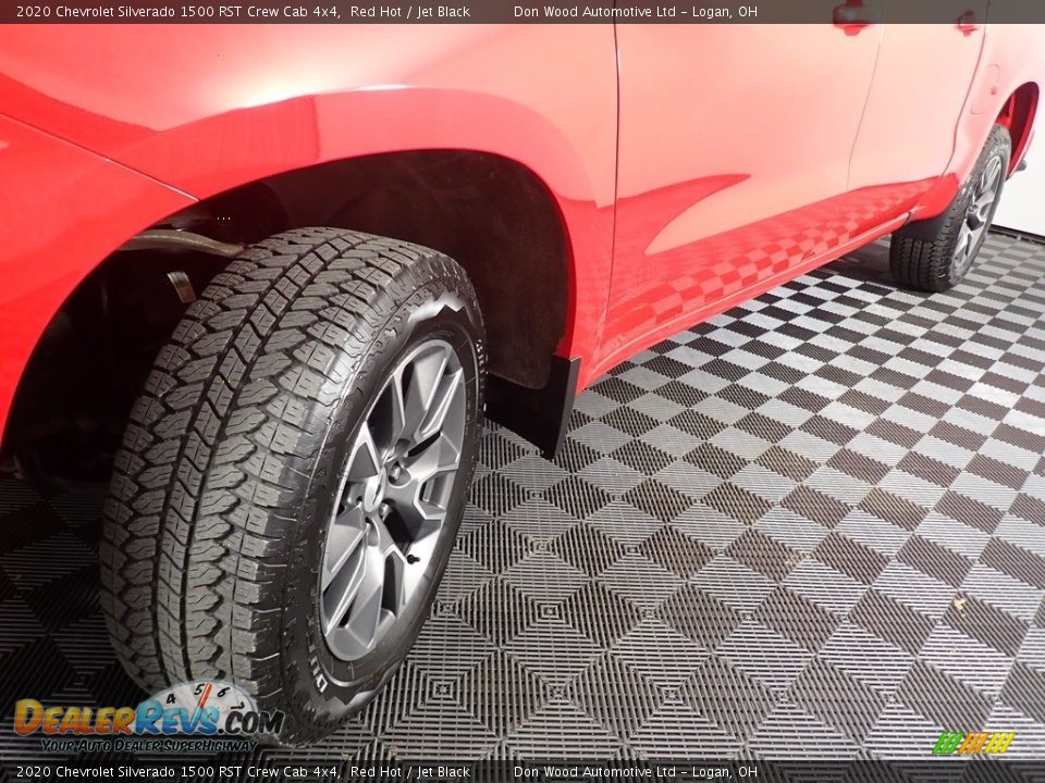 2020 Chevrolet Silverado 1500 RST Crew Cab 4x4 Red Hot / Jet Black Photo #10