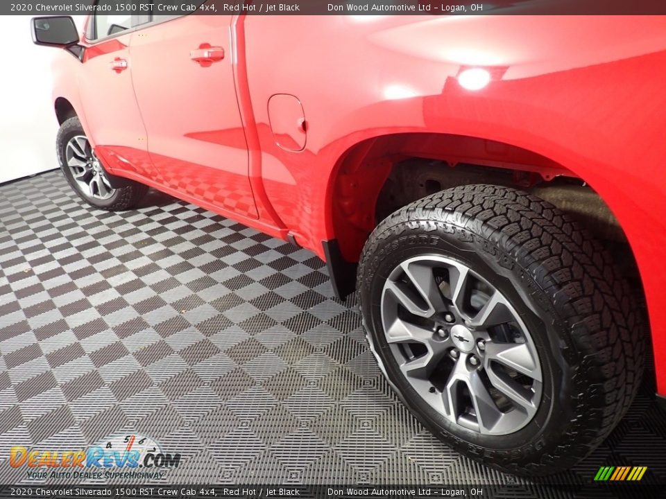 2020 Chevrolet Silverado 1500 RST Crew Cab 4x4 Red Hot / Jet Black Photo #11