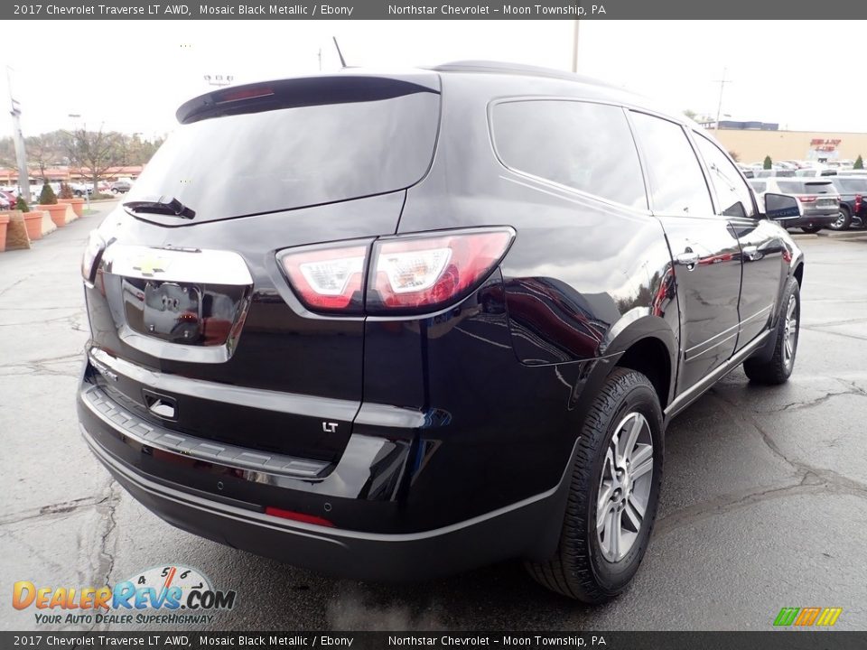 2017 Chevrolet Traverse LT AWD Mosaic Black Metallic / Ebony Photo #8