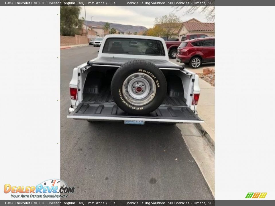 1984 Chevrolet C/K C10 Silverado Regular Cab Frost White / Blue Photo #10