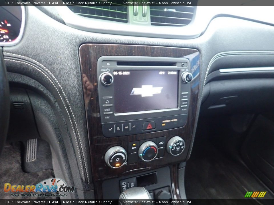 2017 Chevrolet Traverse LT AWD Mosaic Black Metallic / Ebony Photo #27