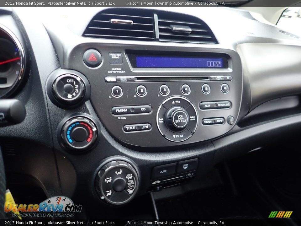 2013 Honda Fit Sport Alabaster Silver Metallic / Sport Black Photo #22