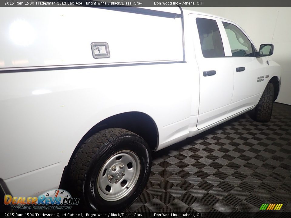 2015 Ram 1500 Tradesman Quad Cab 4x4 Bright White / Black/Diesel Gray Photo #17