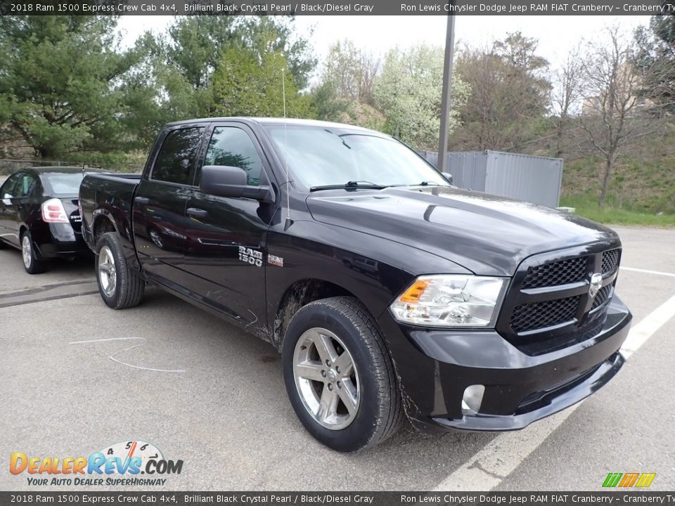 2018 Ram 1500 Express Crew Cab 4x4 Brilliant Black Crystal Pearl / Black/Diesel Gray Photo #2